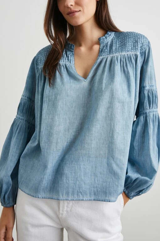 RAILS Marli Faded Blue Long Sleeve 3 RAILS Marli Faded Blue Long Sleeve -Cheap Feminique Finds Store p60934 Z 021320240545061819x2735 1