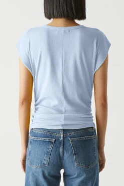 Joni Shirred Crewneck Top -Cheap Feminique Finds Store p61587 Z 011220240453181200x1800 1