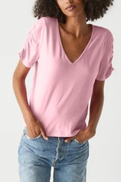 Josie V Neck Ruched Tee -Cheap Feminique Finds Store p62736 Z 050820240259422000x3000 2