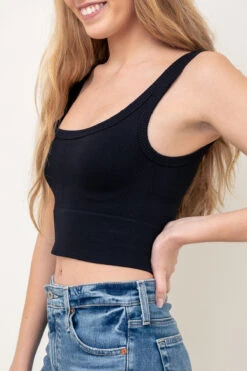 Chevron Rib Crop Top -Cheap Feminique Finds Store p8846 Z 011920230506341200x1800 1
